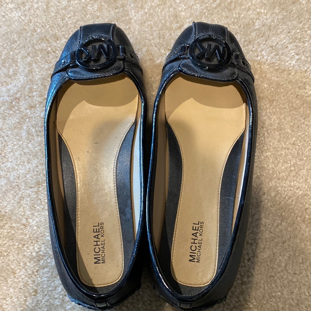 Michael Kors flats